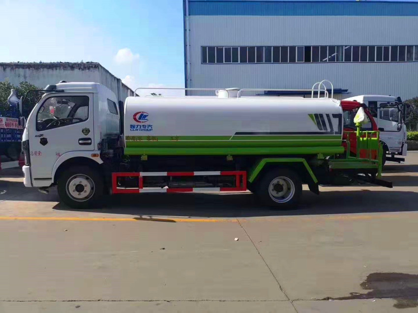 ����8����ˮ܇-8������ˮ܇