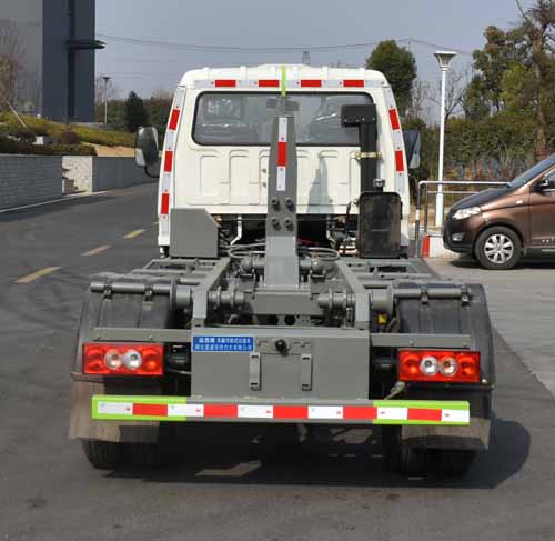 �v����CLT5042ZXXBJ6��܇(ch��)����жʽ����܇(ch��)