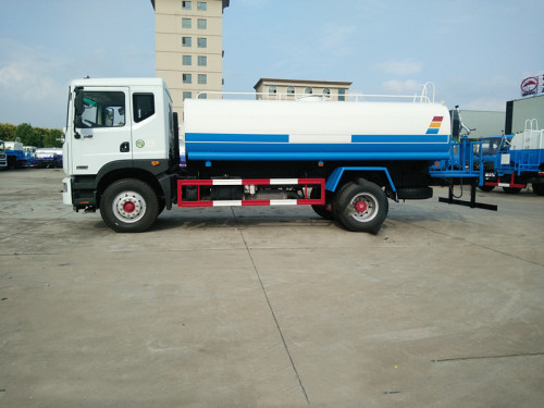 �|�L(f��ng)��ˮ܇�r�񣬖|�L(f��ng)��ˮ܇�r���r���|�L(f��ng)��ˮ܇�S���N������