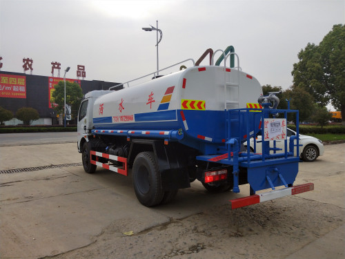 8����ˮ܇(ch��)�����X(qi��n)