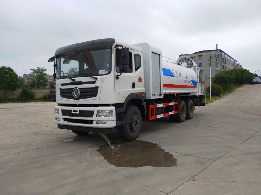 �Ͼ��О�ˮ܇�N�ۣ��Ͼ��О�ˮ܇�S��ֱ�N���Ͼ��О�ˮ܇���a�S�����|�L��܇�N��