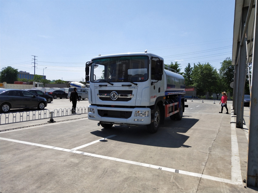 �����О�ˮ܇�S���N���������О�ˮ܇�S�҈�(b��o)�r(ji��)���������F(tu��n)�N�۹�˾