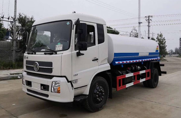 �|�L(f��ng)���\��ˮ܇�����˵ć���|�L(f��ng)���\�G����ˮ܇-��������