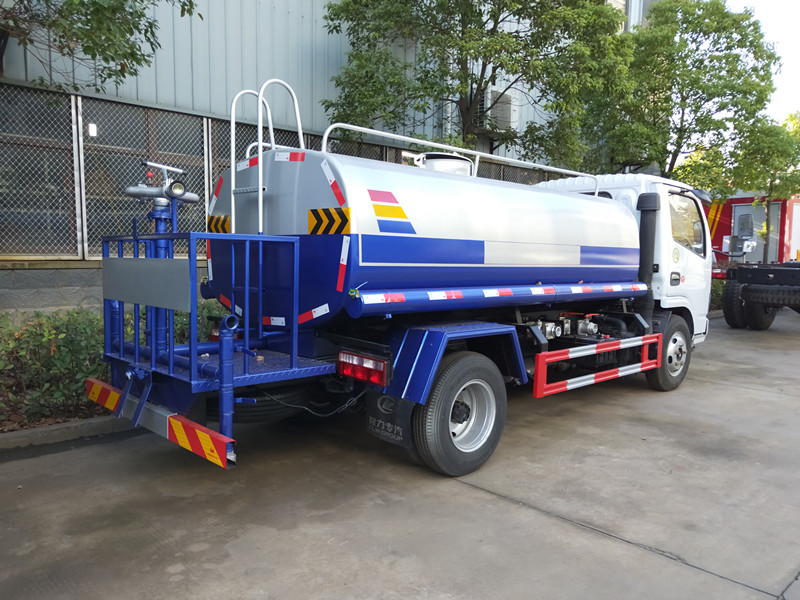 ��(gu��)�垢ˮ܇(ch��)���ڸ��� ��ˮ܇(ch��)�ɽ��r(ji��)