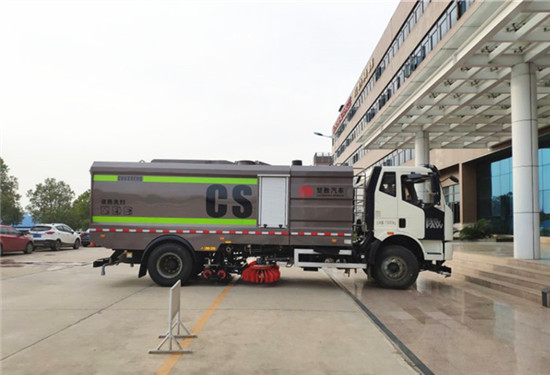 國(guó)六16方解放J6洗掃車(chē) 國(guó)六16方解放J6洗掃車(chē)