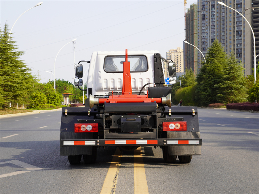���ʽ��τ�(d��ng)��܇����жʽ����܇-������ʽ��τ�(d��ng)��܇
